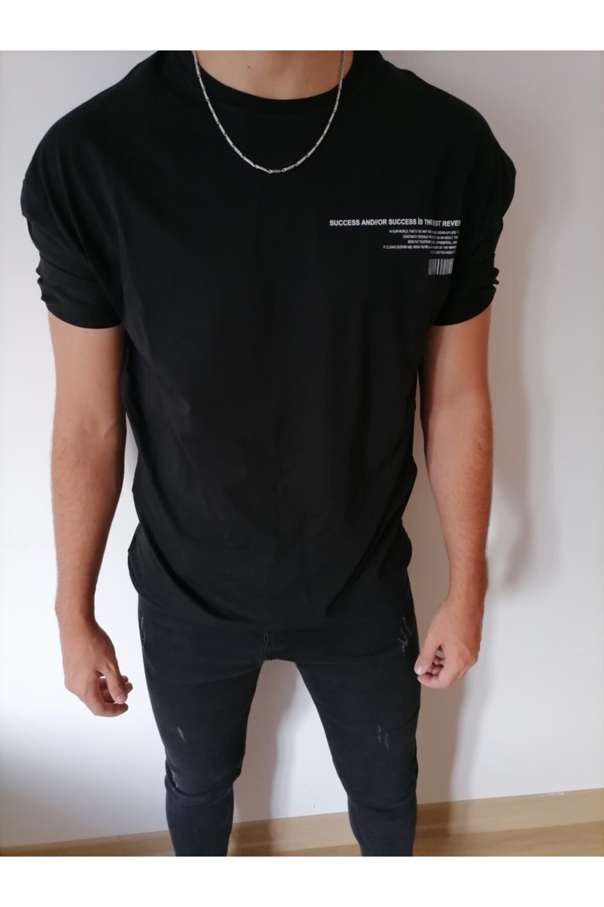 Oversize Siyah Tişört